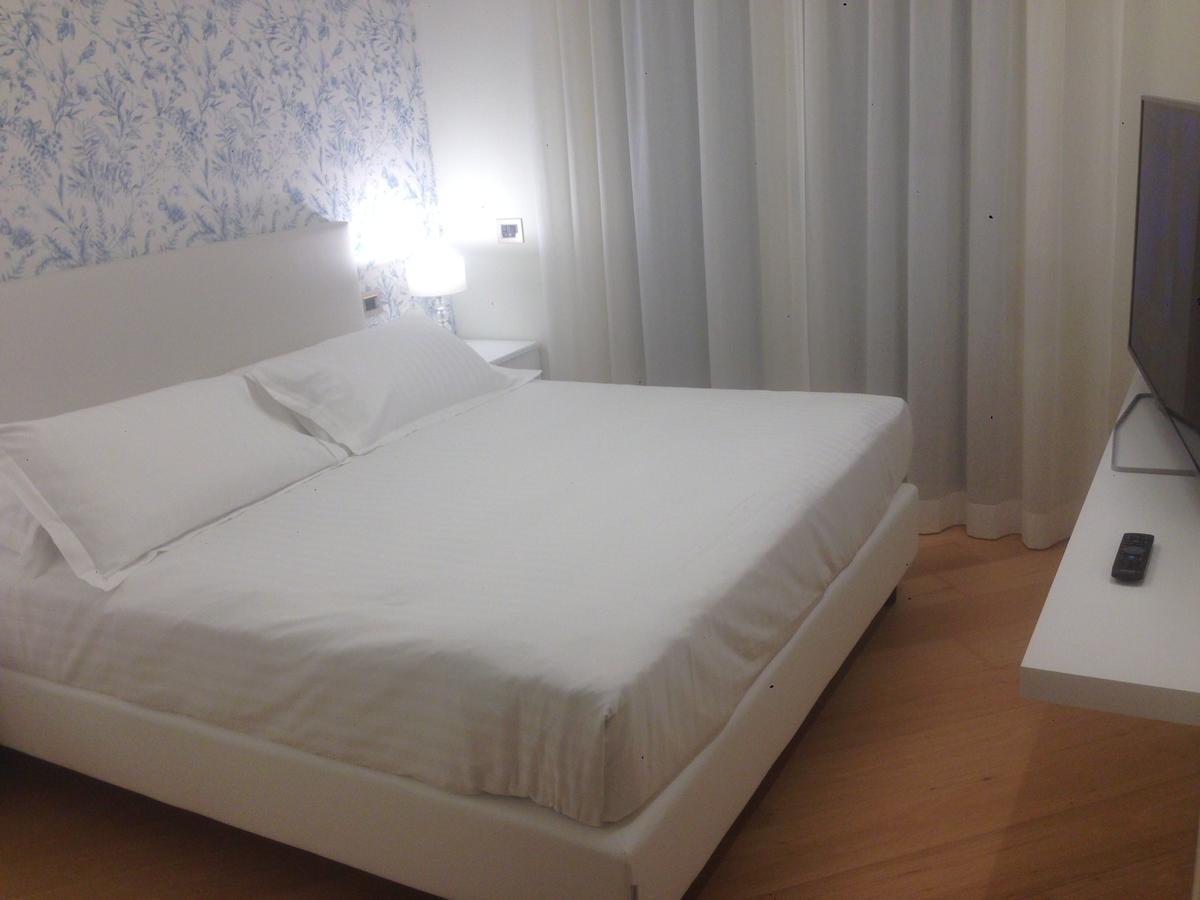 Embassy Aparthotel Rimini Ngoại thất bức ảnh