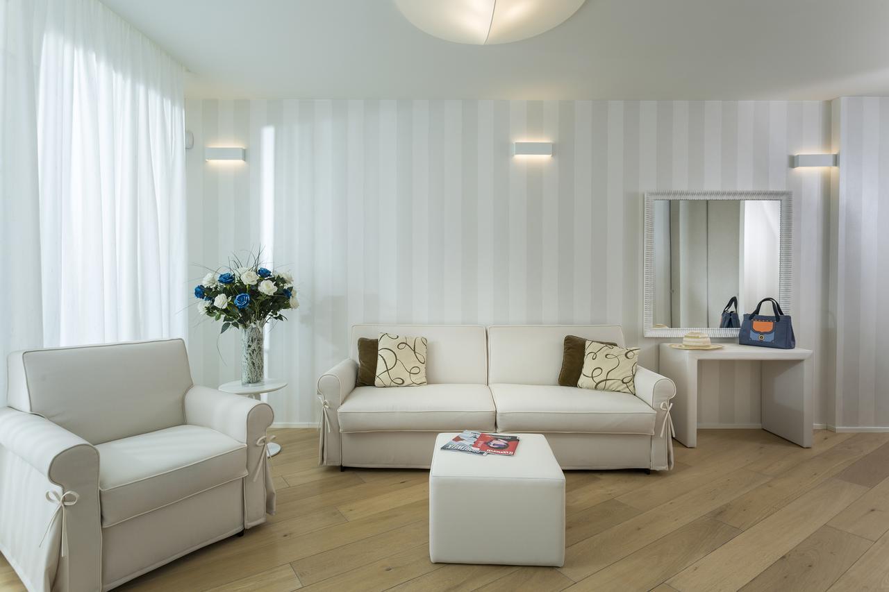 Embassy Aparthotel Rimini Ngoại thất bức ảnh