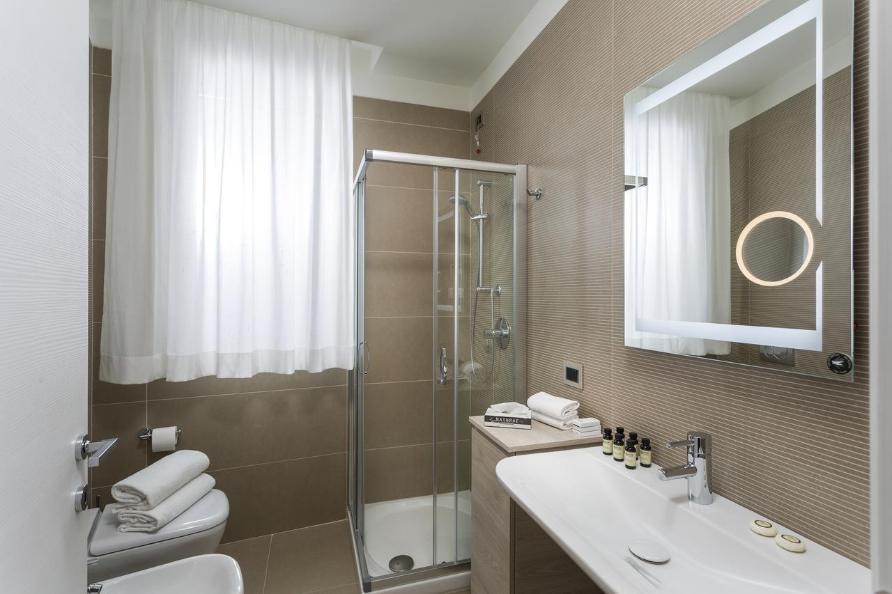 Embassy Aparthotel Rimini Ngoại thất bức ảnh