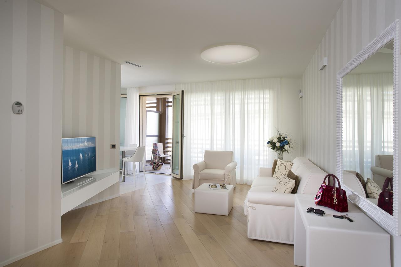 Embassy Aparthotel Rimini Ngoại thất bức ảnh