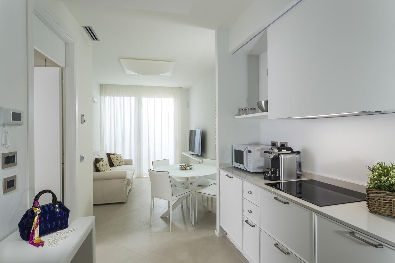 Embassy Aparthotel Rimini Ngoại thất bức ảnh