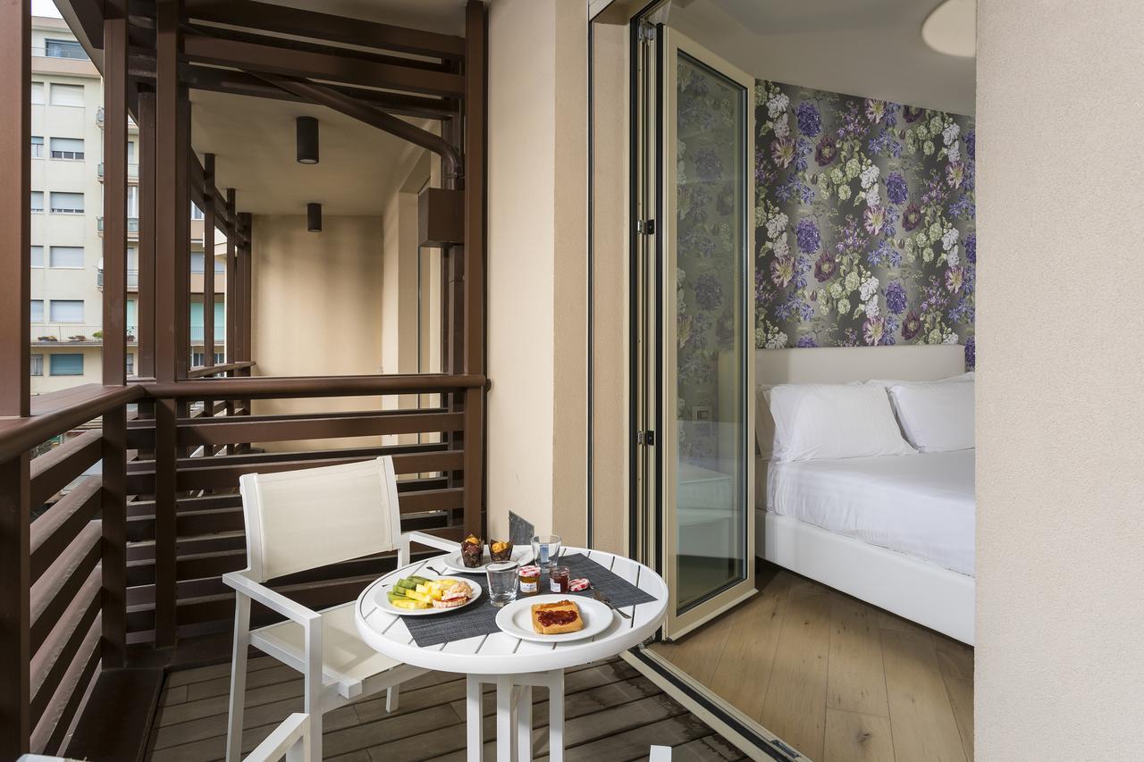 Embassy Aparthotel Rimini Ngoại thất bức ảnh