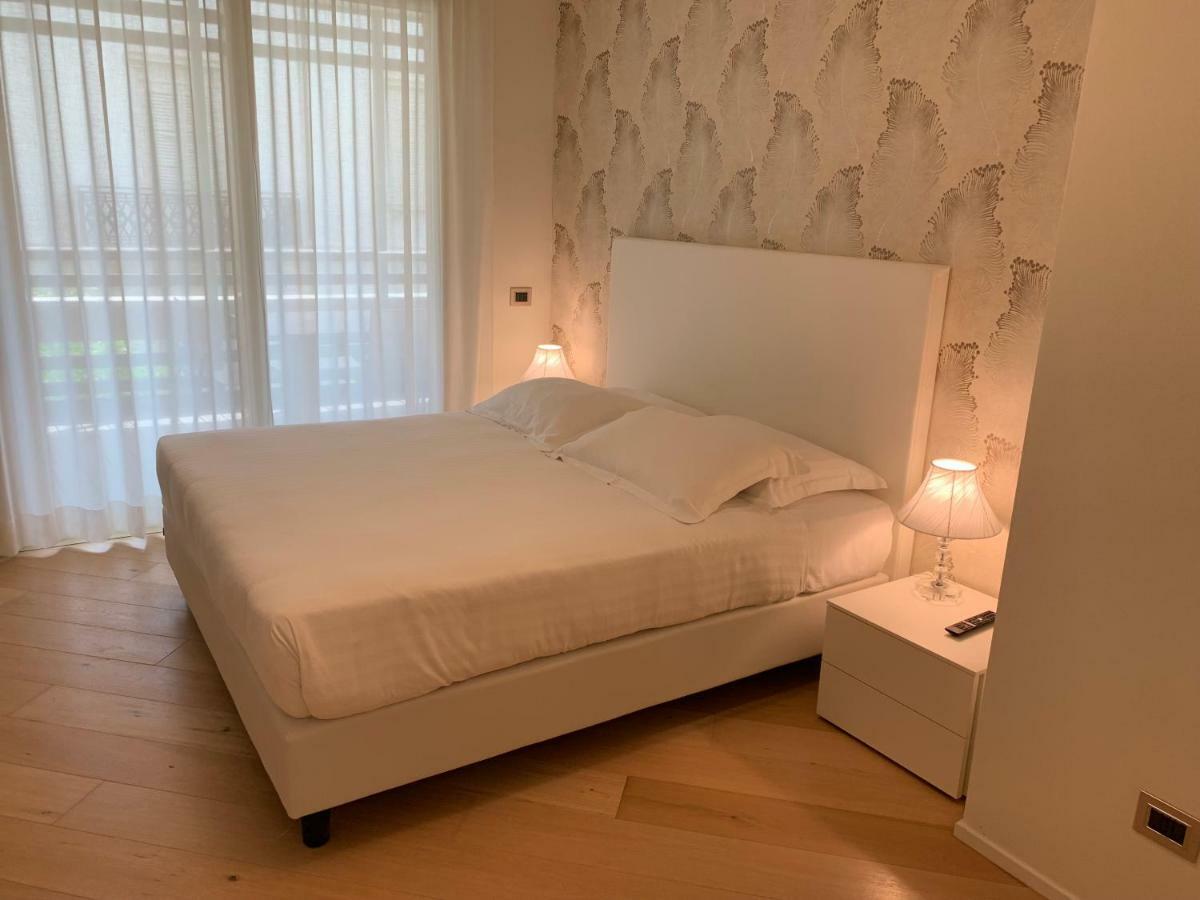 Embassy Aparthotel Rimini Ngoại thất bức ảnh